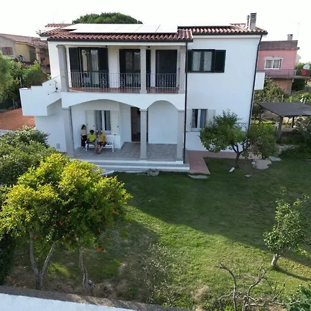 Apartment 2 / Casa Marley Porto Pollo Barrabisa