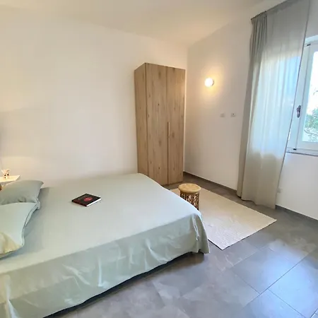 Apartment 2 / Casa Marley Porto Pollo Barrabisa