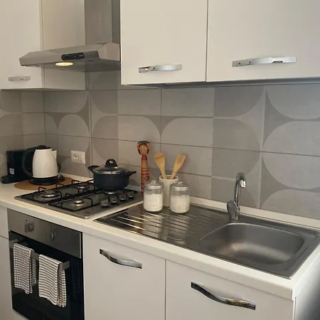 2 / Casa Marley Porto Pollo Apartment *