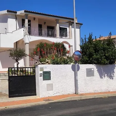 2 / Casa Marley Porto Pollo Daire Barrabisa